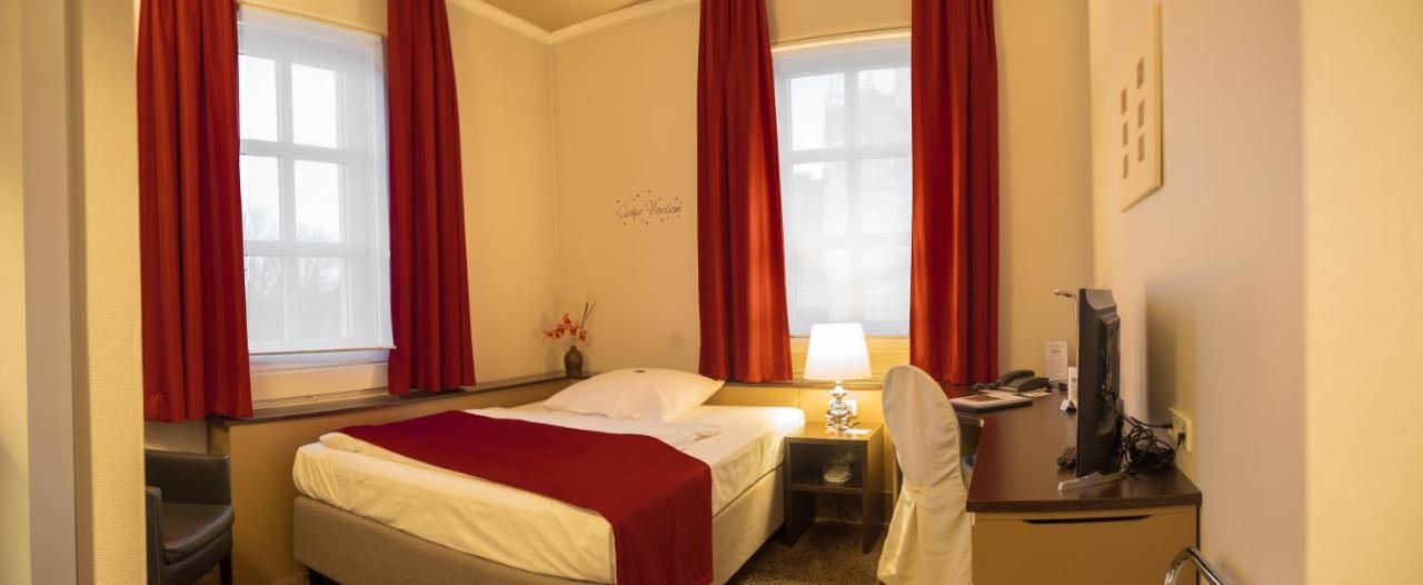Hotel Lippischer Hof Detmold Buitenkant foto