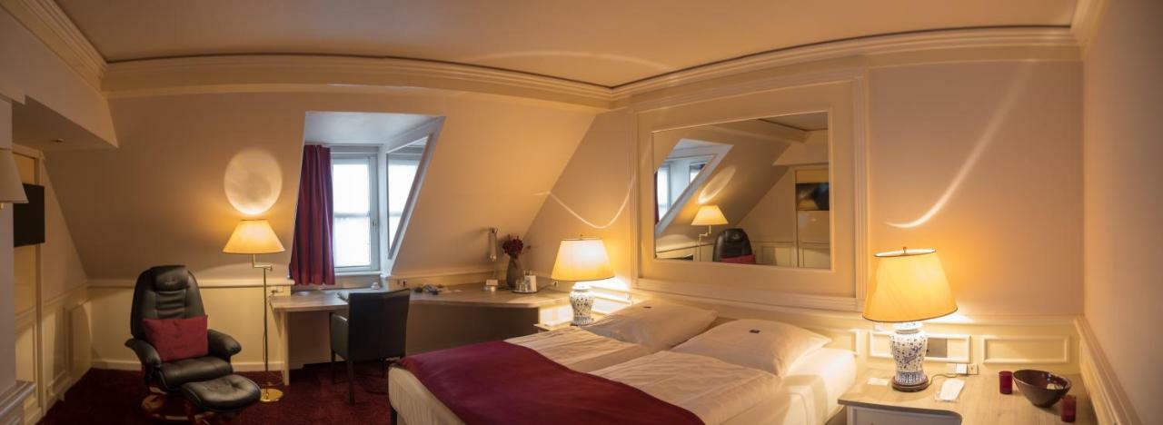 Hotel Lippischer Hof Detmold Buitenkant foto